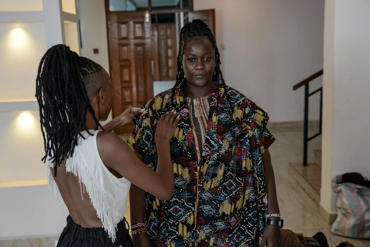 Au Kenya, un défilé de mode rendant grâce à la beauté des femmes rondes