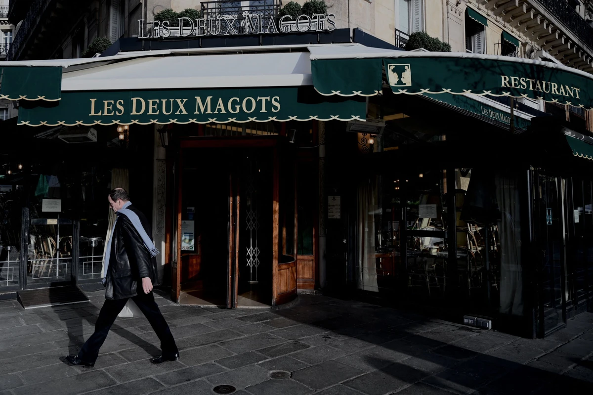 Saint-Germain-des-Prés accueille Kamel Daoud et d'autres auteurs lors de son salon du livre