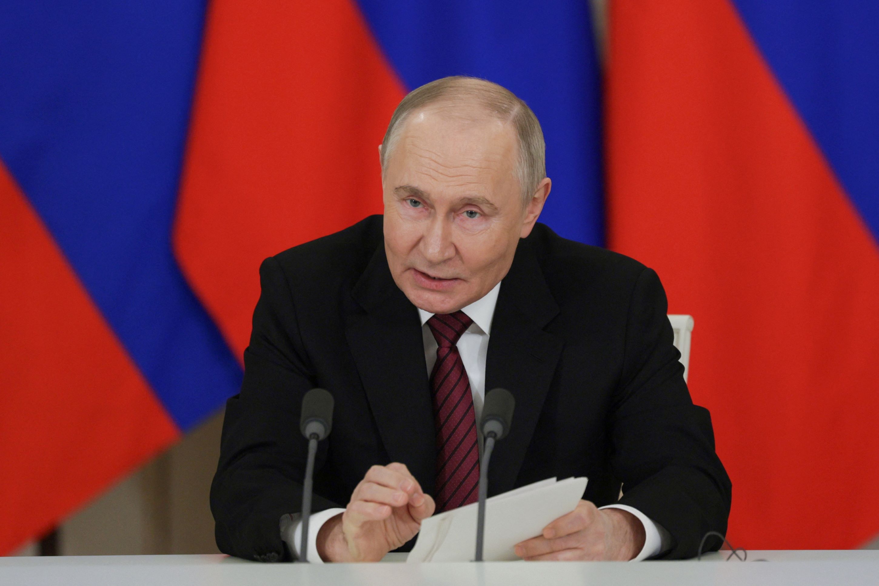 Nucléaire iranien : Poutine rencontre le conseiller de Khamenei selon le Kremlin