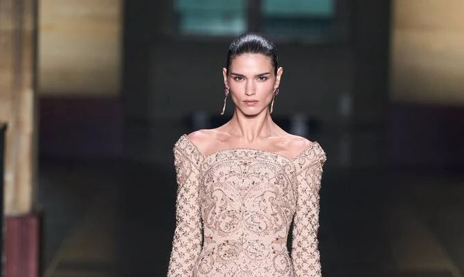 Georges Hobeika présente sa collection automne-hiver 2026 à la Semaine de la Haute Couture de Paris