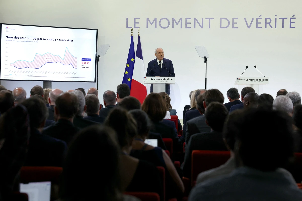 L'Etat demande 5,3 milliards d'euros d'économies en 2026 aux collectivités, qui s'en indignent