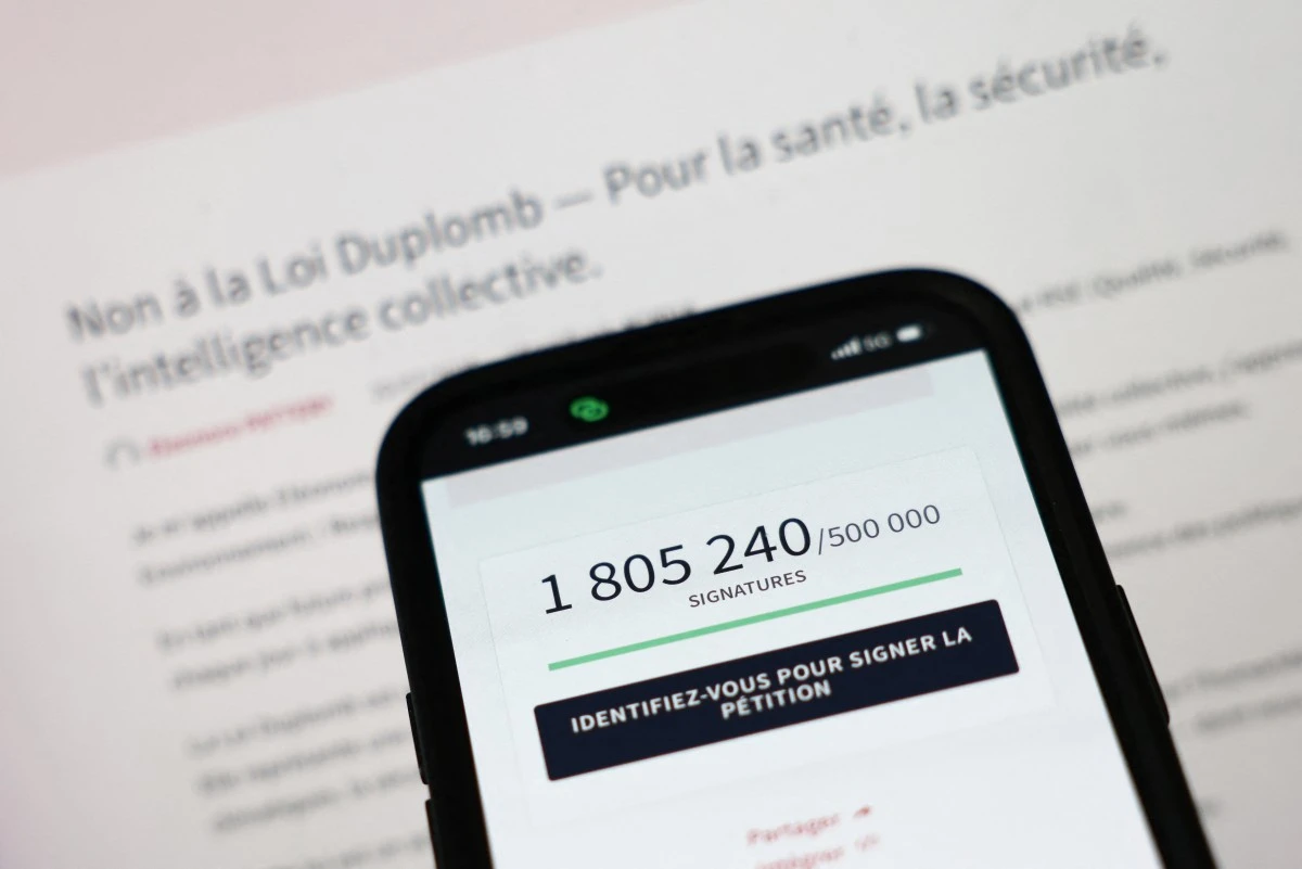 «Nourrir, pas empoisonner»: les chefs se mobilisent contre la loi Duplomb