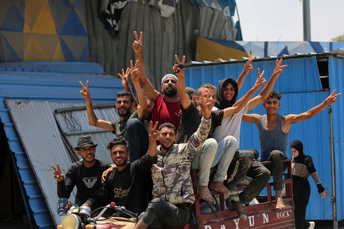 Gaza: l'armée israélienne étend ses opérations terrestres au centre du territoire