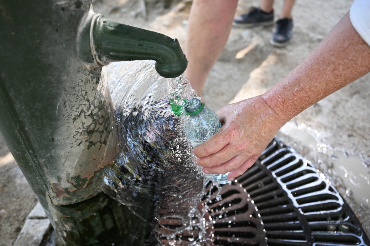 Canicule: la France étouffe, 14 départements en alerte maximale