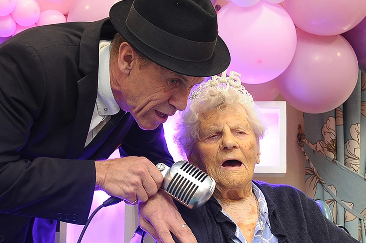 L'Anglaise doyenne de l'humanité fête ses 116 ans