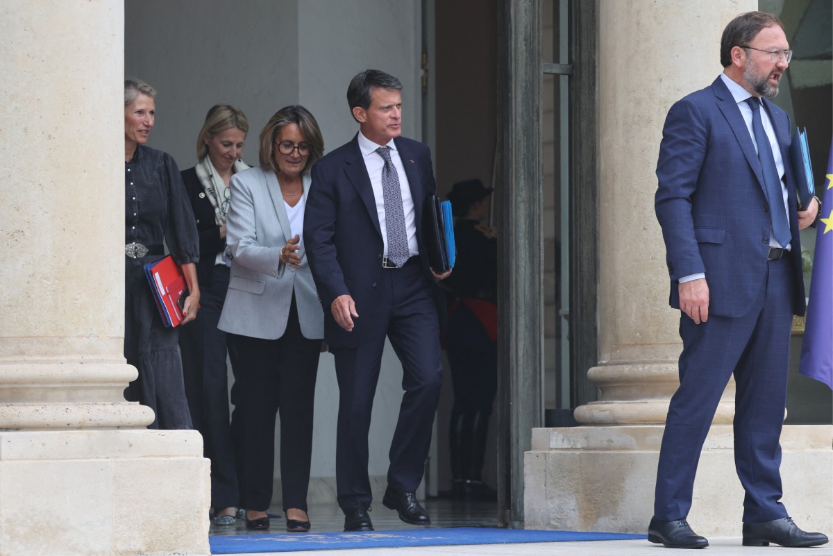 LR ne censurera «ni un gouvernement PS, ni un gouvernement RN», assure Wauquiez