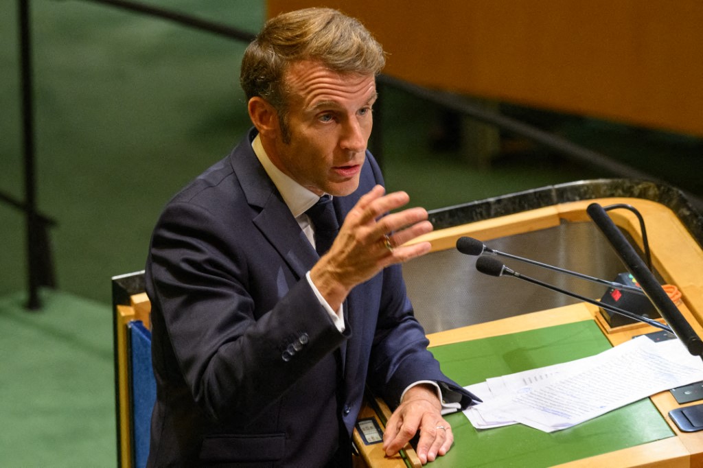 Record d'impopularité pour Emmanuel Macron, selon un baromètre Odoxa