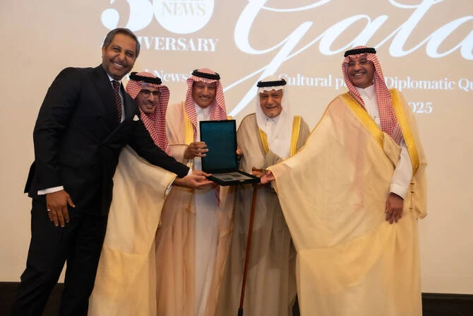 Arab News rend hommage à ses fondateurs et annonce son expansion dans 50 langues