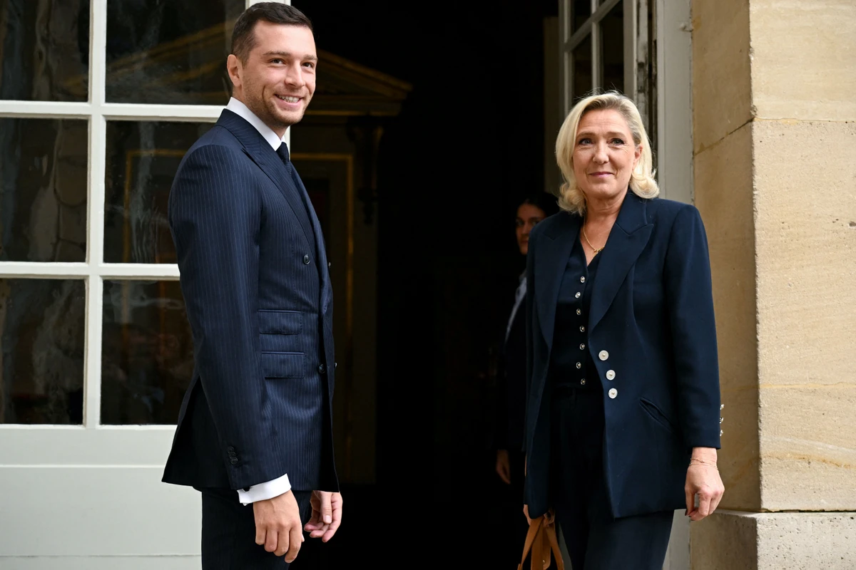 Pas de "miracle" à Matignon: Le Pen et Bardella demandent une dissolution "ultra-rapide"