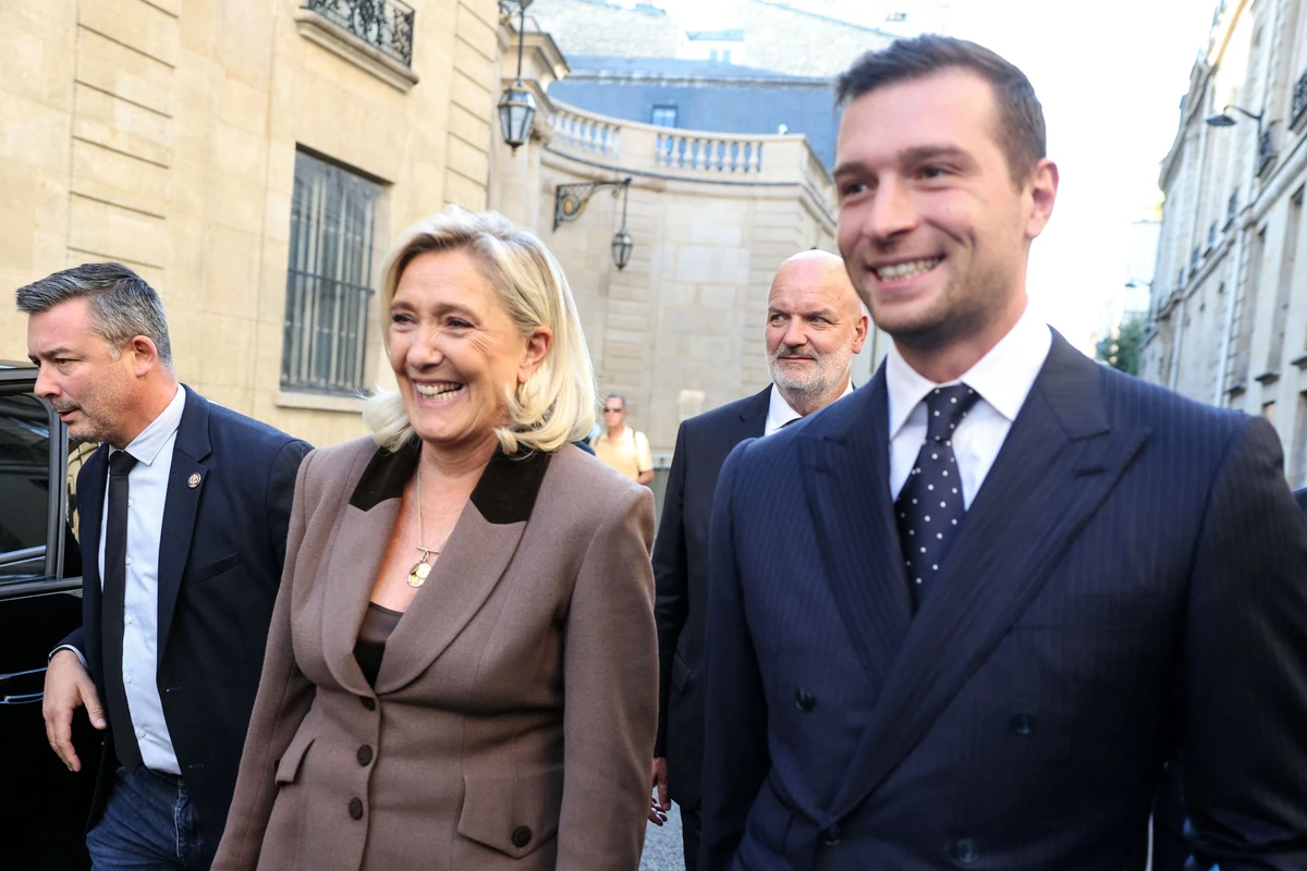 Le RN ne votera pas de censure avant le discours de Lecornu, assure Le Pen
