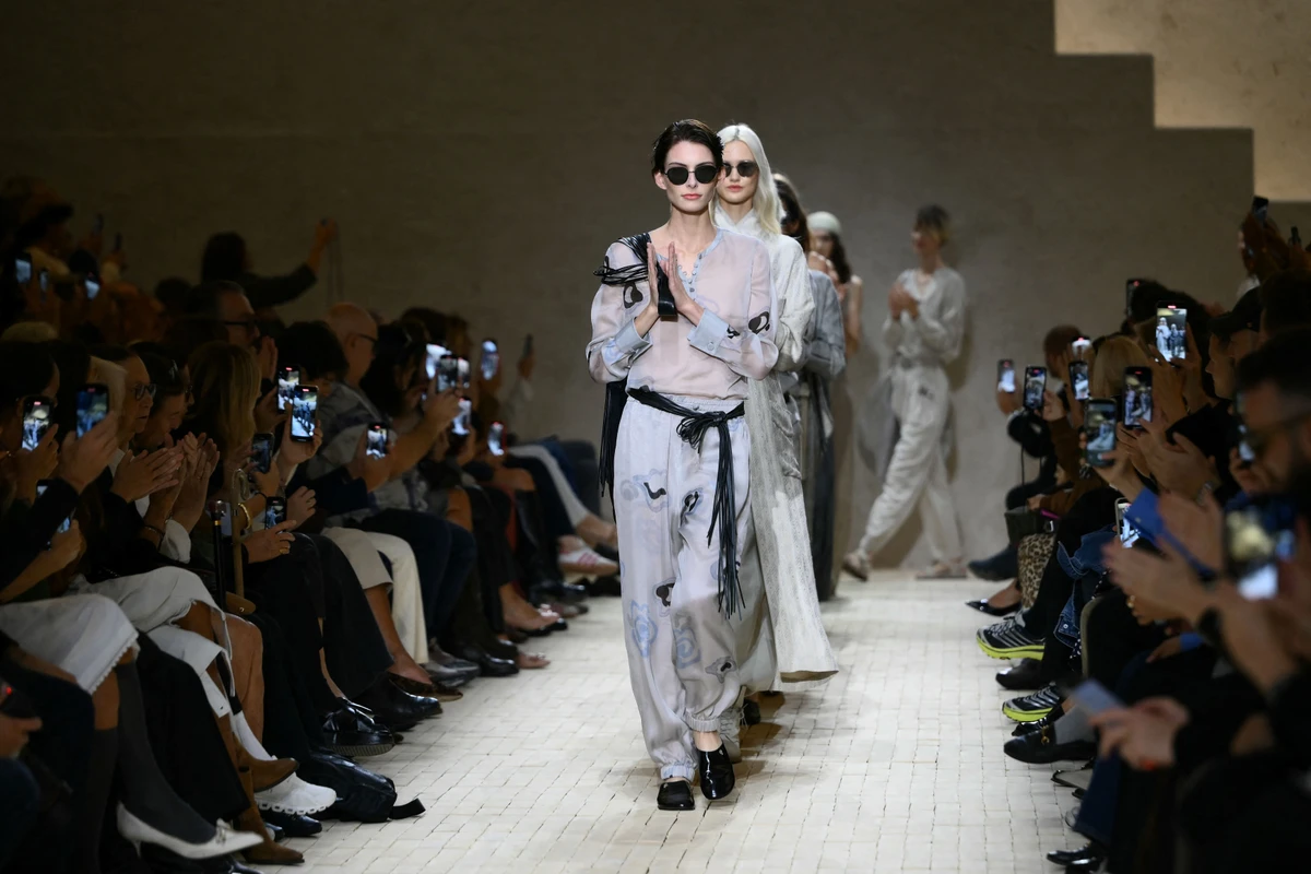 Avec la disparition de Giorgio Armani, la fin d'une époque dans le luxe italien