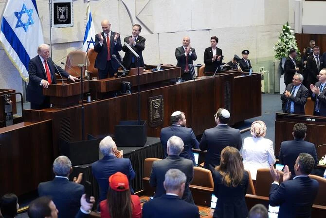 Trump veut croire à la fin d'un «long cauchemar» pour les Israéliens et les Palestiniens