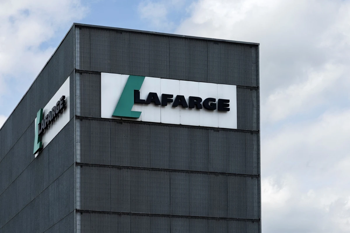 France: le cimentier Lafarge jugé à partir de mardi pour financement du terrorisme