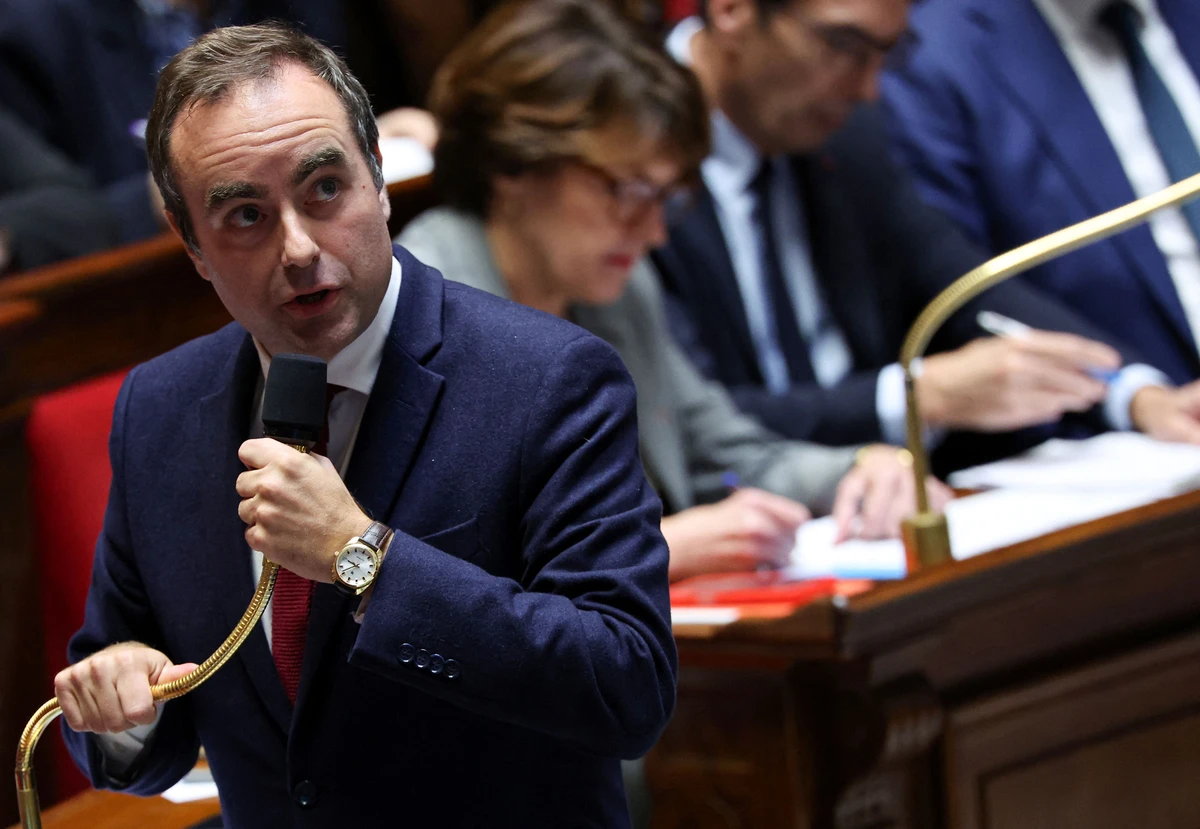 Début de l'examen d'un budget de la sécu explosif entre réforme suspendue et économies renforcées