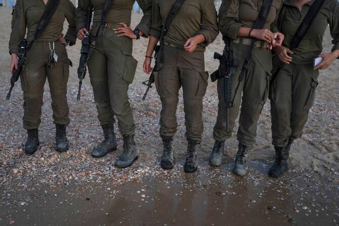 Israël annonce l'ouverture permanente d'un point de passage de l'aide vers Gaza