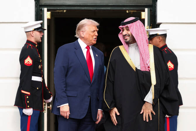 Le prince héritier saoudien arrive à la Maison Blanche pour rencontrer Donald Trump