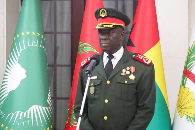 Bissau: formation d'un gouvernement, le président renversé est à Brazzaville