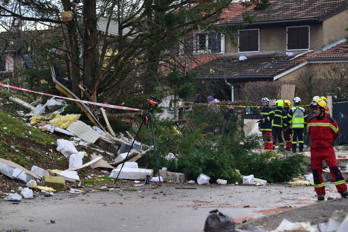 Explosion d'un immeuble dans l'Ain: un troisième corps retrouvé
