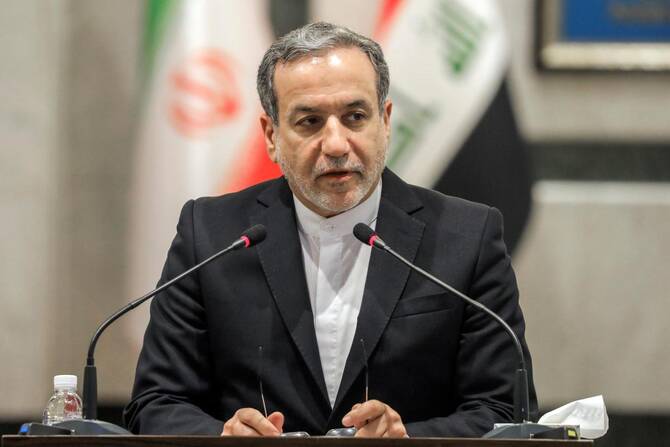 Davos: Le ministre iranien des affaires étrangères dénonce «deux poids, deux mesures» après la révocation de son invitation