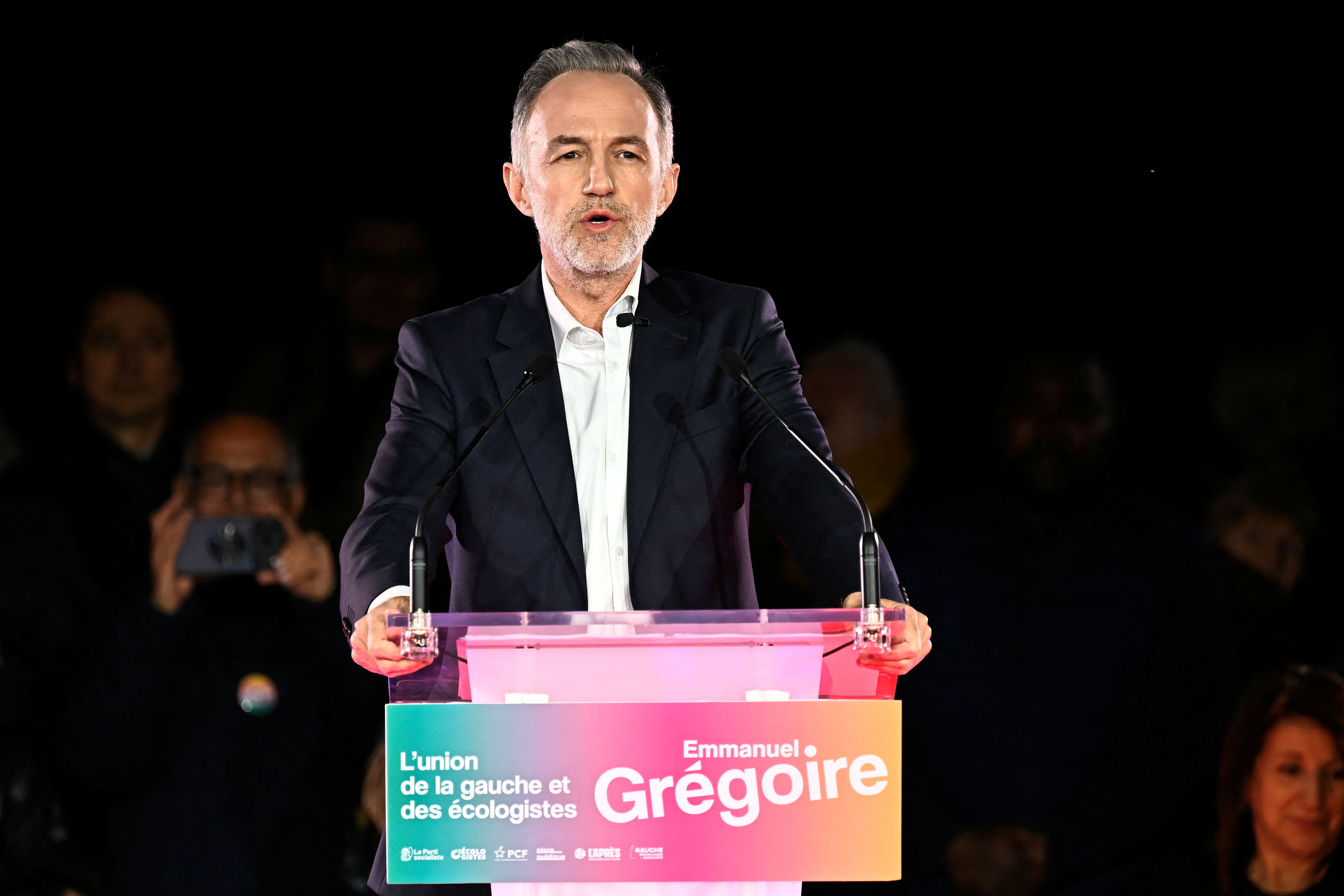 Municipales à Paris: Grégoire appelle à faire bloc contre « l'union des droites »