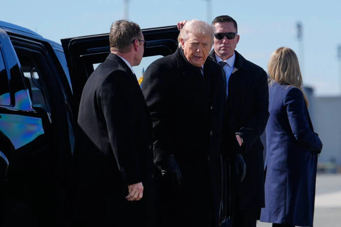 Les États-Unis renforcent leur présence au Moyen-Orient tandis que Trump envisage de réduire les opérations militaires