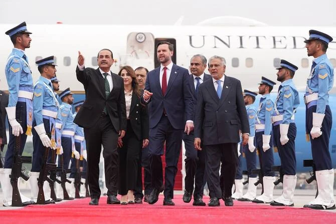 Les Etats-Unis et l'Iran affichent leur méfiance avant les négociations au Pakistan