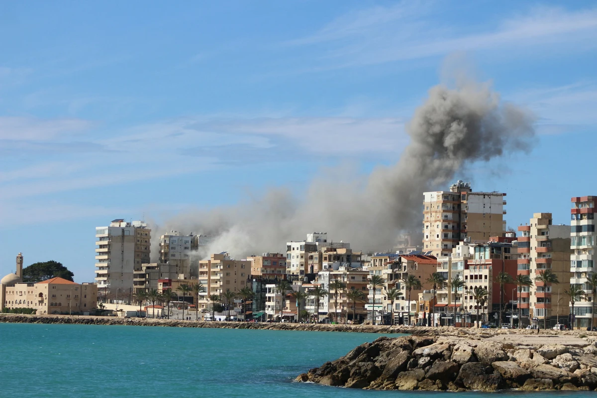 Un hôpital endommagé par des frappes israéliennes dans le sud du Liban