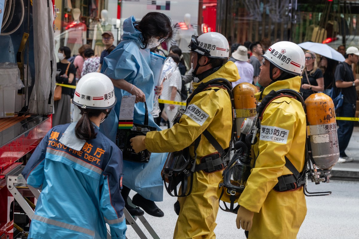 Une vingtaine de blessés après qu'un homme a pulvérisé une substance dans un centre commercial de Tokyo