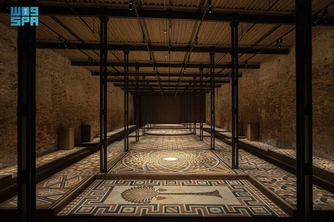 Le pavillon saoudien à la Biennale de Venise transforme un patrimoine fragmenté en une installation artistique monumentale