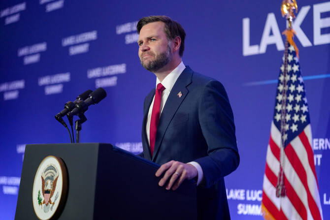 Pourparlers Iran-Etats-Unis : «des bases très solides» en vue d'un accord final, selon JD Vance
