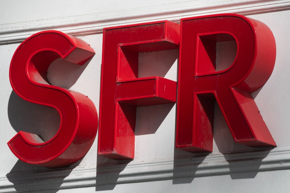 Rachat de SFR en France: la fin des négociations entre opérateurs attendue vendredi