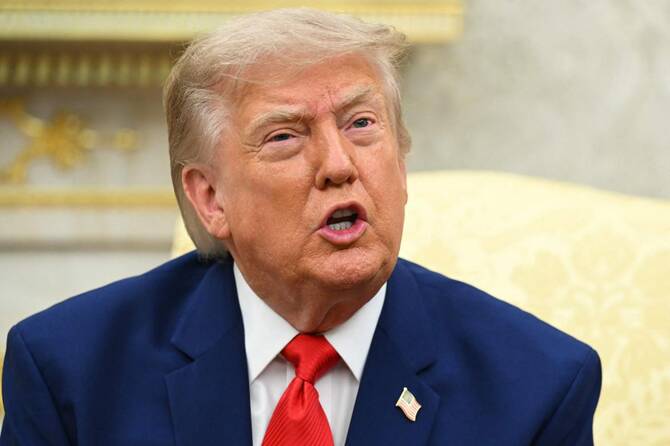 Après deux semaines d'hostilités, Trump n'en a «pas fini du tout» avec l'Iran