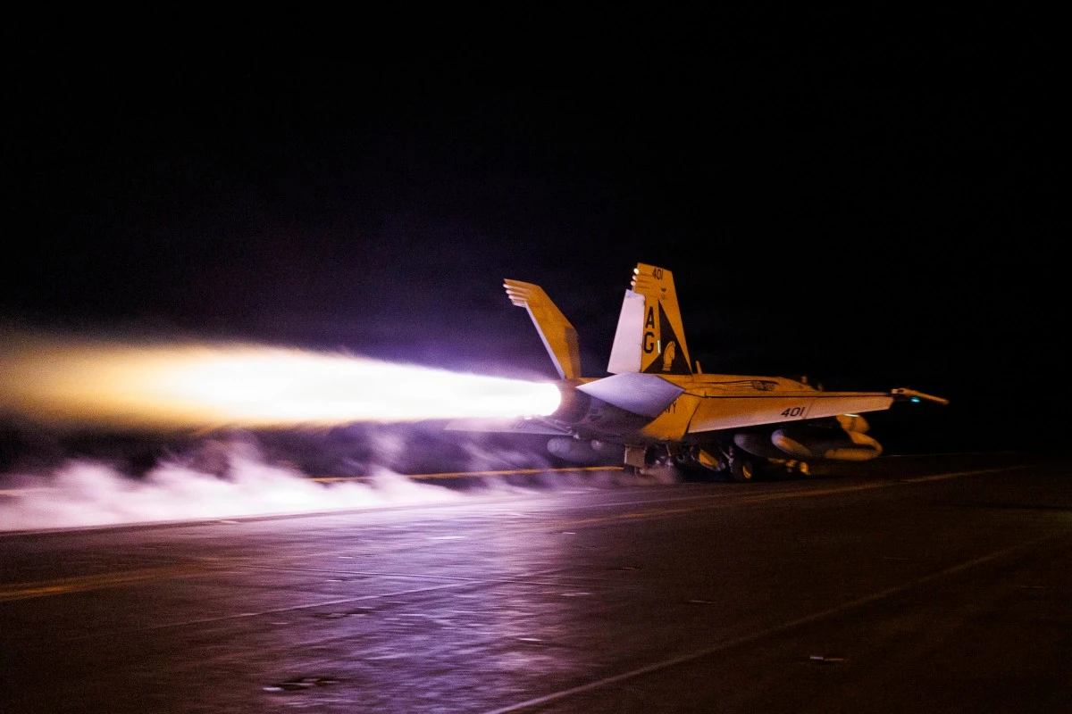 Les Etats-Unis reprennent leurs bombardements sur l'Iran