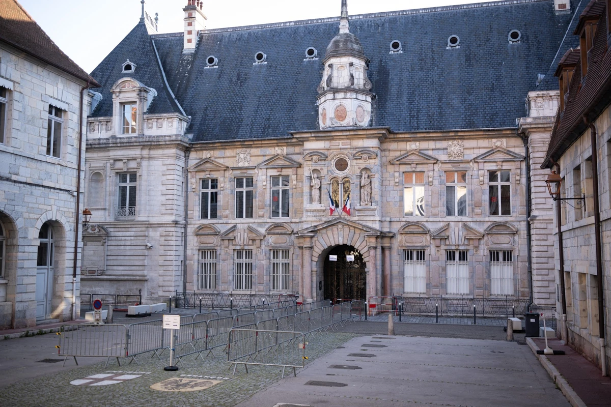 Besançon: trois personnes gravement blessées par arme à feu