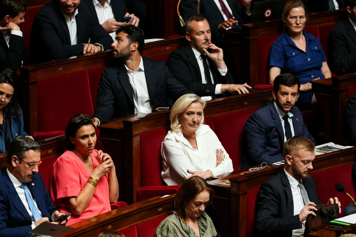 Parti sans prêt en campagne, le RN forcé de s'économiser
