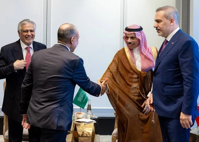 Le chef de la diplomatie saoudienne participe à des discussions régionales en Jordanie sur la sécurité maritime et la désescalade