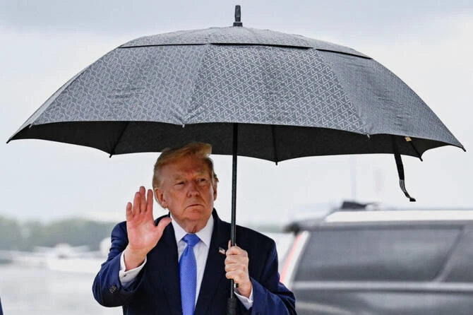 Trump annonce une reprise des négociations lundi avec l'Iran