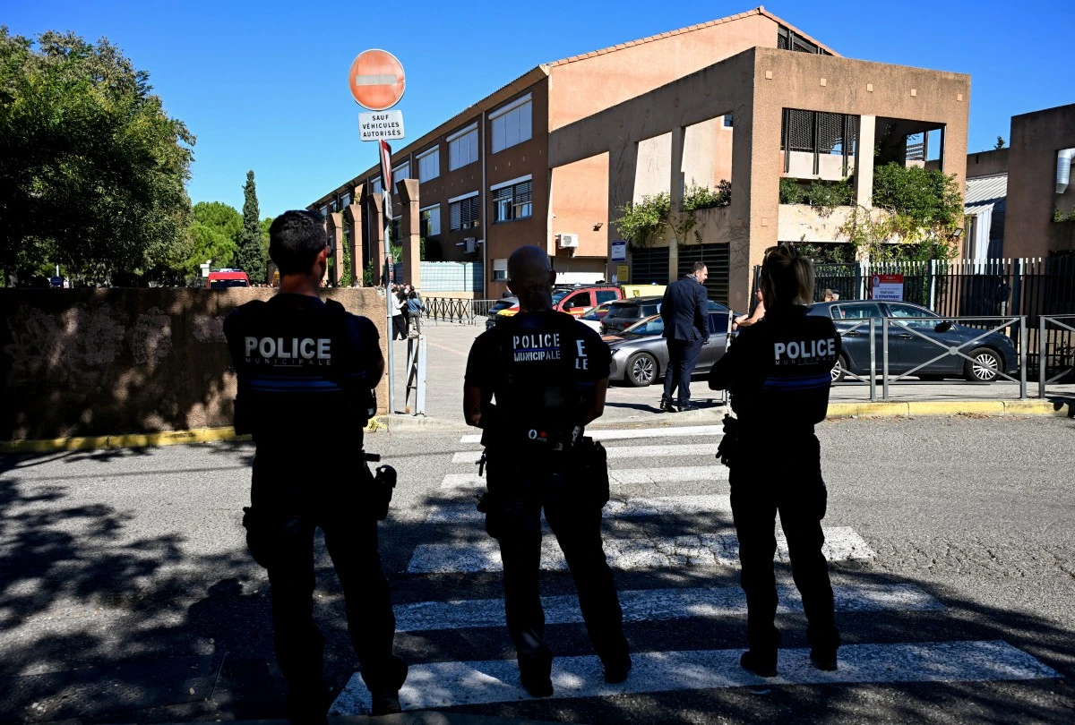 Fusillade d'Aubagne: le suspect de 14 ans présenté ce mercredi matin à la justice antiterroriste