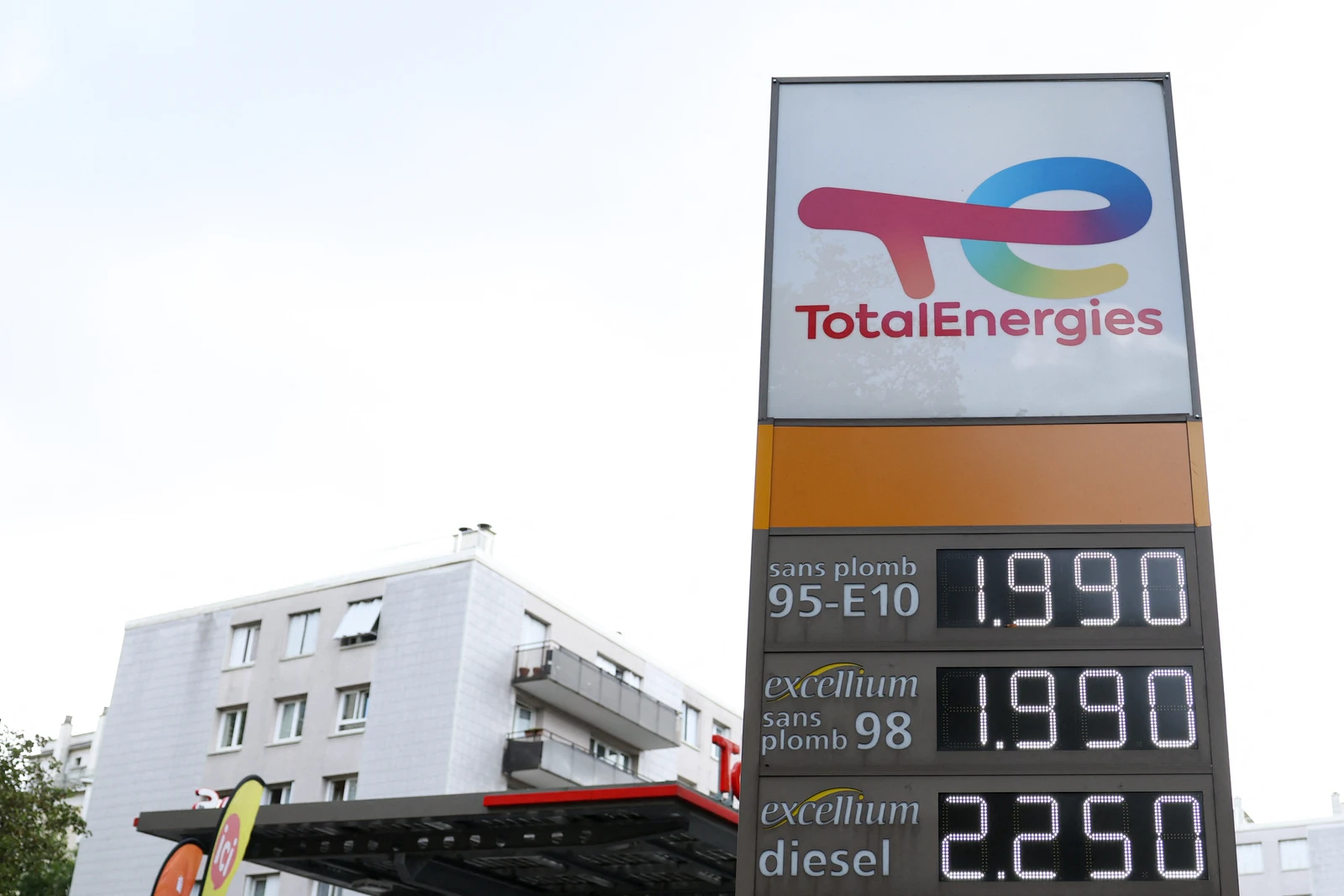 Les prix du pétrole augmentent face aux tensions croissantes au Moyen-Orient