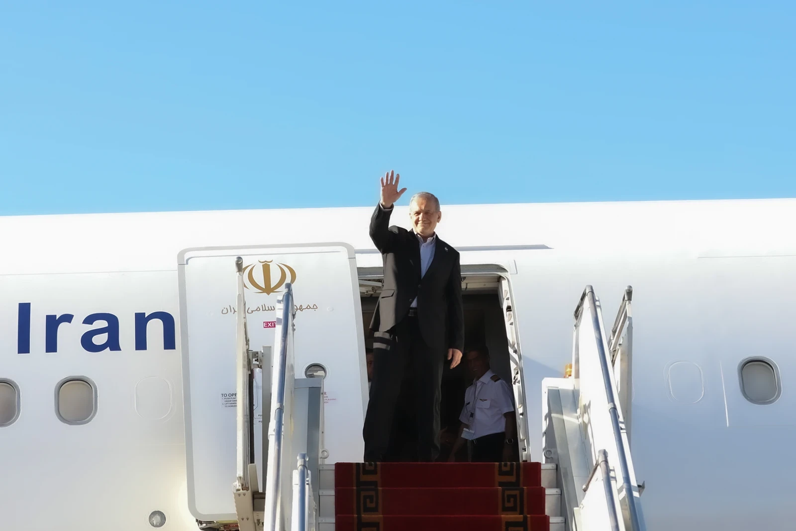 Washington «ouvert» à une rencontre avec les Iraniens,  Téhéran exige la fin des agressions américaines, la levée des sanctions