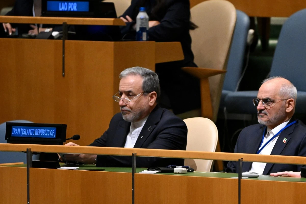 L'Iran dit attendre mardi une réponse des Etats-Unis sur son plan pour rouvrir le détroit d'Ormuz