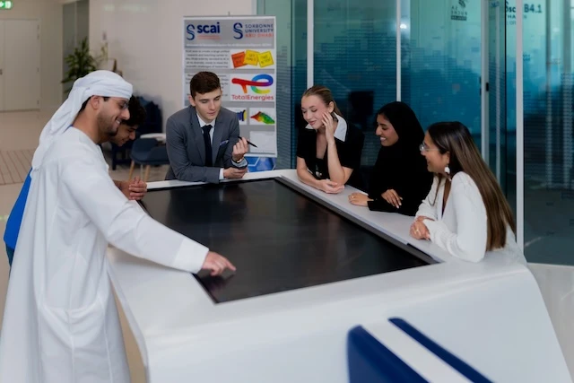 Sorbonne Abu Dhabi : un Master en IA pour former les leaders de demain