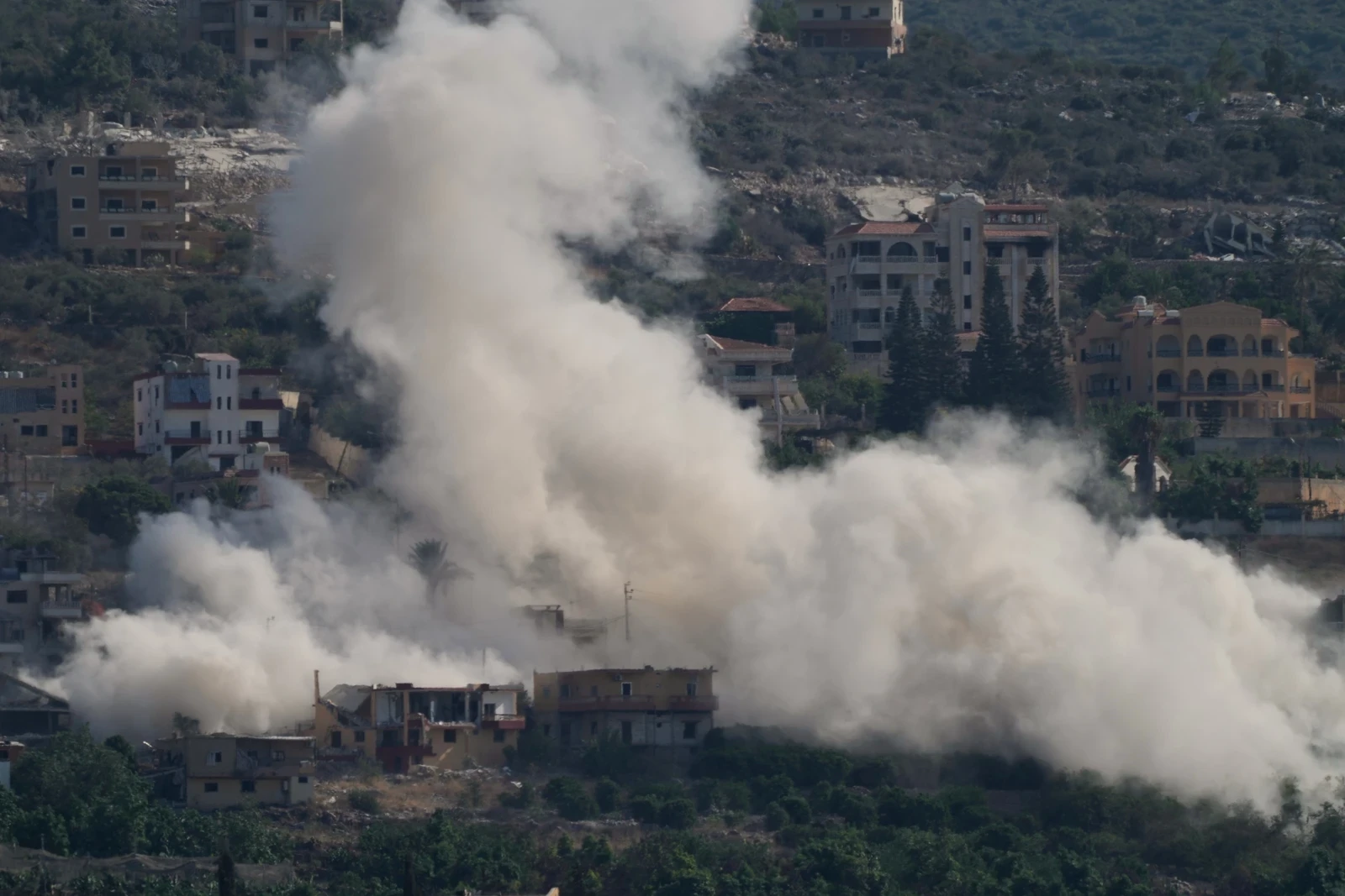 Intensification des frappes israéliennes au Liban : trois morts et 23 blessés