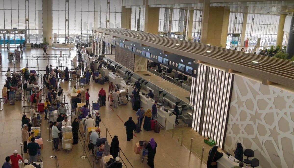 L'aéroport King Fahd de Dammam reprend son fonctionnement normal après l'attaque Houthie qui a fait 2 morts