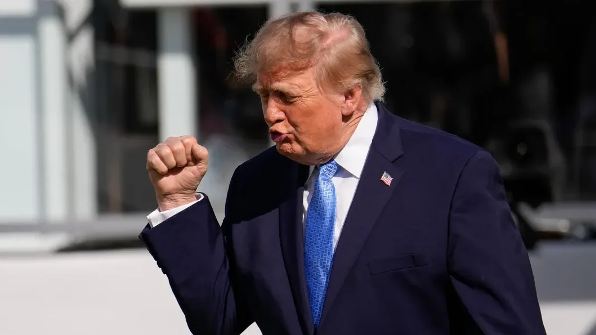 Trump dit s'attendre à une reprise dans la semaine des discussions avec l'Iran
