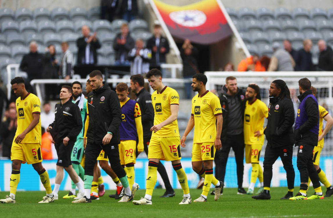 Sheffield United’s Anel Ahmedhodzic with teammates look dejected after their Premier League match against Newcastle United at St. James’ Park, Newcastle, on Apr. 27, 2024. (Reuters)