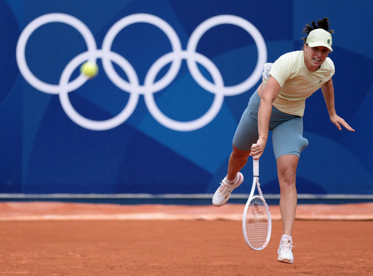 Poland's Iga Swiatek takes part in a training session at the Roland-Garros Stadium complex in Paris on July 23, 2024, ahead of Paris 2024 Olympic Games. (AFP)