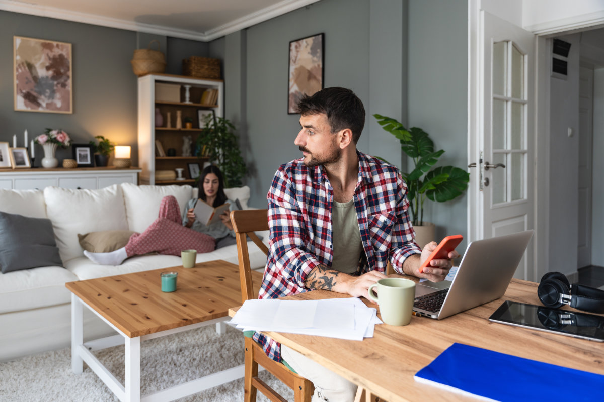 A Fortune report has noted a 10-20 percent reduction in productivity among those who work fully remotely. (Shutterstock)