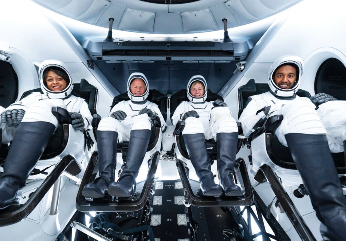 On May 21, 2023, a team of American and Saudi astronauts launched toward the ISS to conduct various scientific activities. (Axio