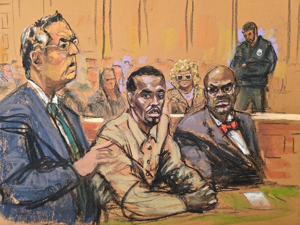 Sean 'Diddy' Combs', accompanied by attorneys Marc Agnifilo and Anthony Ricco, and with his mom seated in the back, attends a hearing in federal court in the Manhattan borough of New York City. (Reuters)